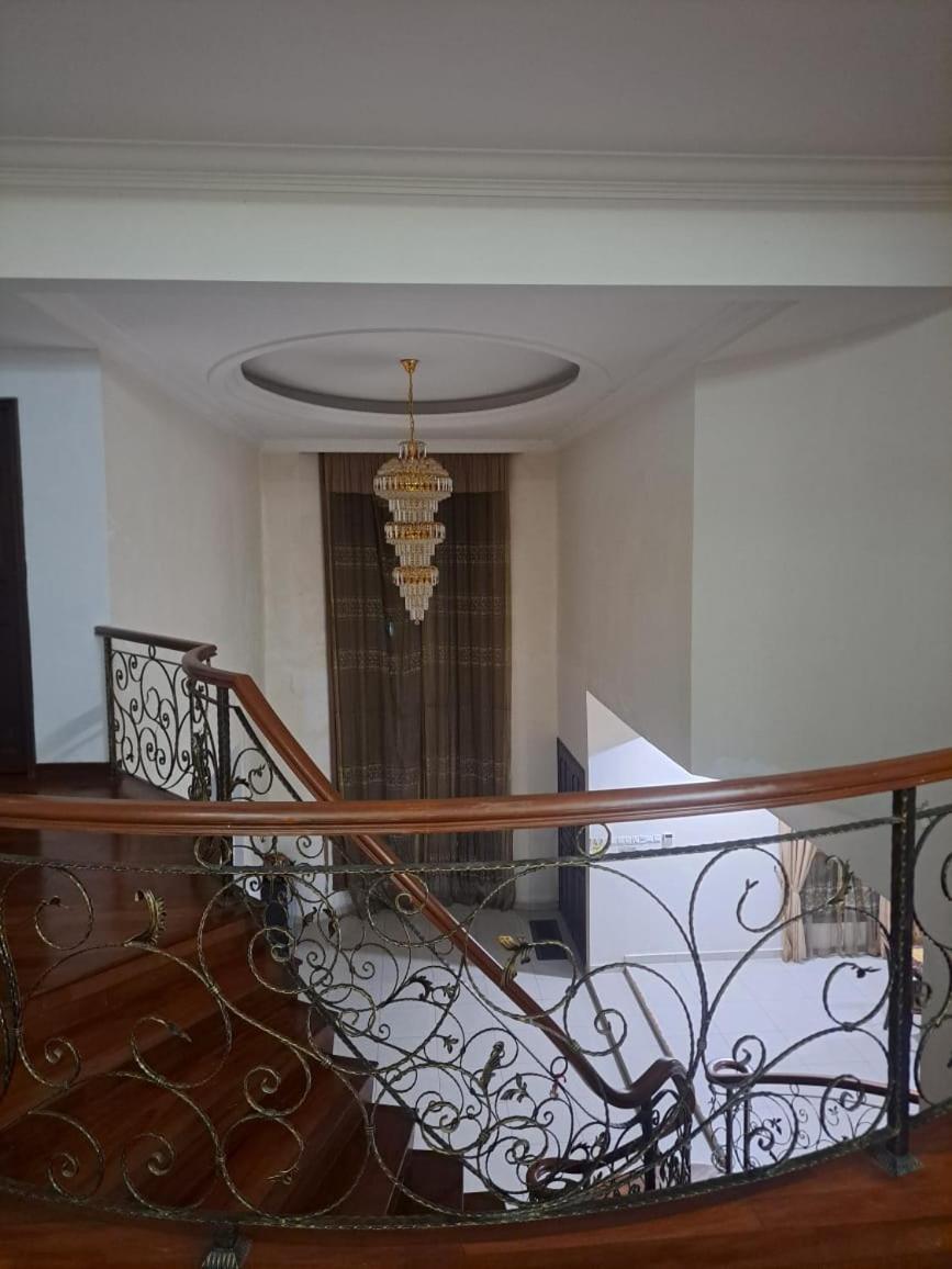 Villa Shamir Сепанг Екстериор снимка